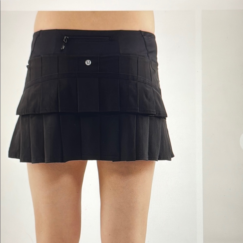 Lululemon Run- Pace Setter Skirt Sz6 Black - Picture 6 of 14